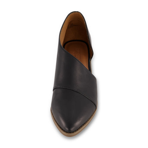 Puck Casual Cut Out Flat