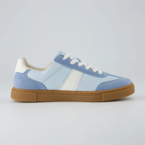 Balance Lace Up Sneaker